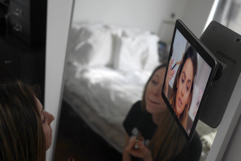 CLUTCHIT The Original Dual Magnetic Movable Phone Holder and Tablet Mount (Matte Black) - Image 3